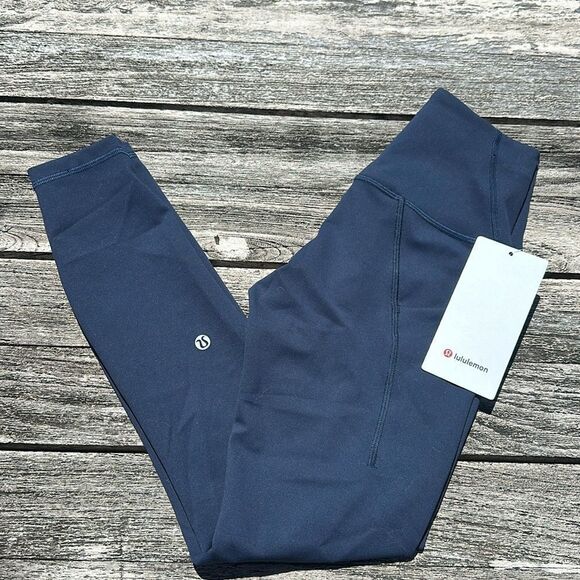 Lululemon Wunder Train High-Rise Tight‎ Pockets 25"
True Navy Blue size 4 NWT - Picture 1 of 5